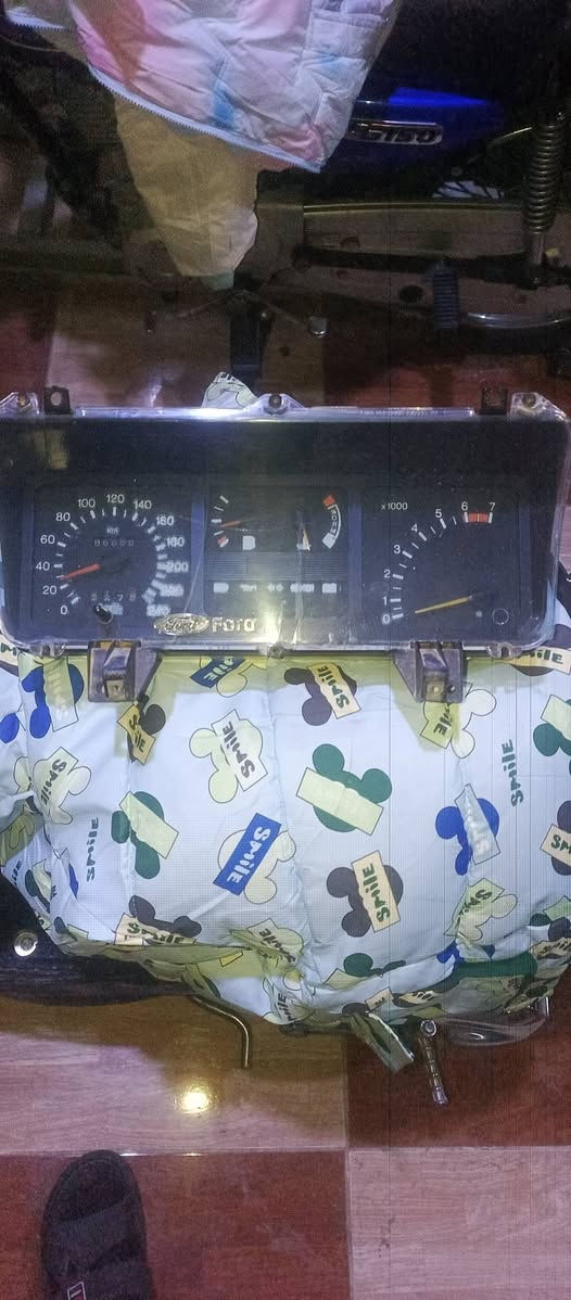 كله شغال فول والدركه كامله ويه قبغ الهورن كلهن شلع 100الف مكاني اربيل لايوجد توصيل ***********
