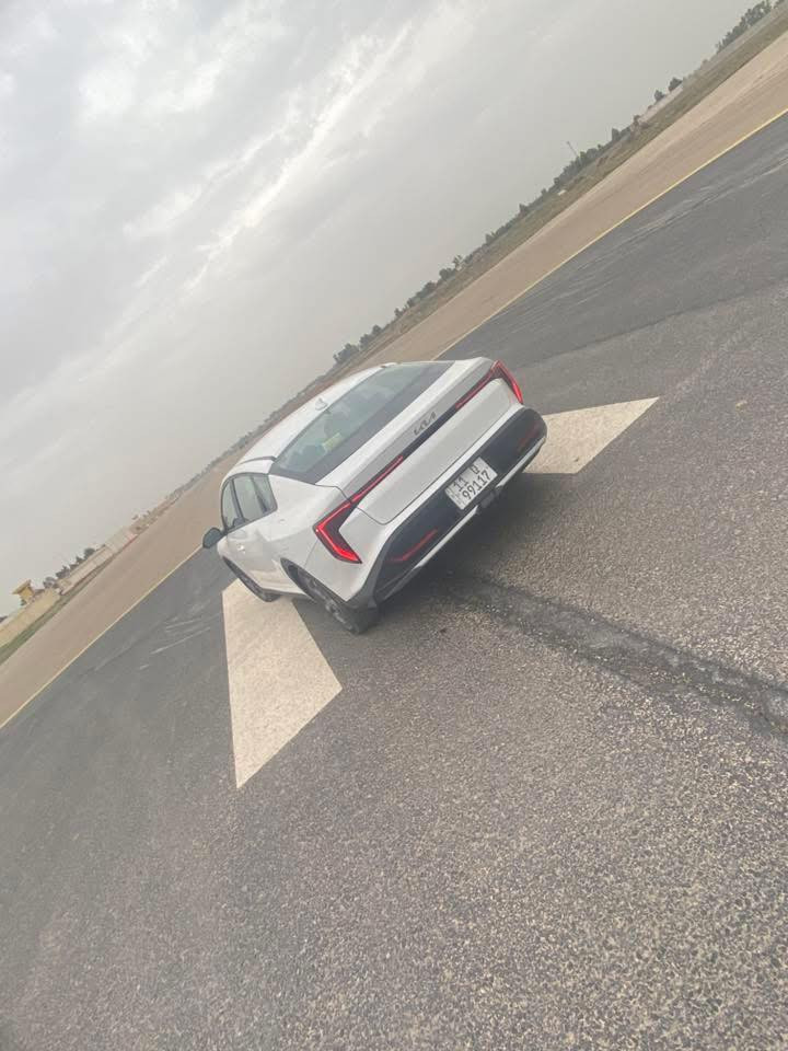 يا الله
السلام عليكم 

للبيع k4 25 وارد أمريكي حادثها موجود بصور 

جاملغ والبنيد معمرات ما مبدلات 

ماشية 19 الف ميل 

موصفات Lxs 

رادرات من كل جوانب توقف ذاتي

تشغيل عن بعد 

قياده آلية تثبيت مسار 

وضعيات قيادة 

محرك 2000 سمارت 

شاشه متصلة 

ملاحظة طاك بيها يرباك دركة ودشبول دركة مرجعينه ودشبول بعده 

مكانها بسماية

رقم بغداد حلو 99117 بسمي 

حرة احول شوكت ما يعجك

***********

سعر 185 وبيها مجال
