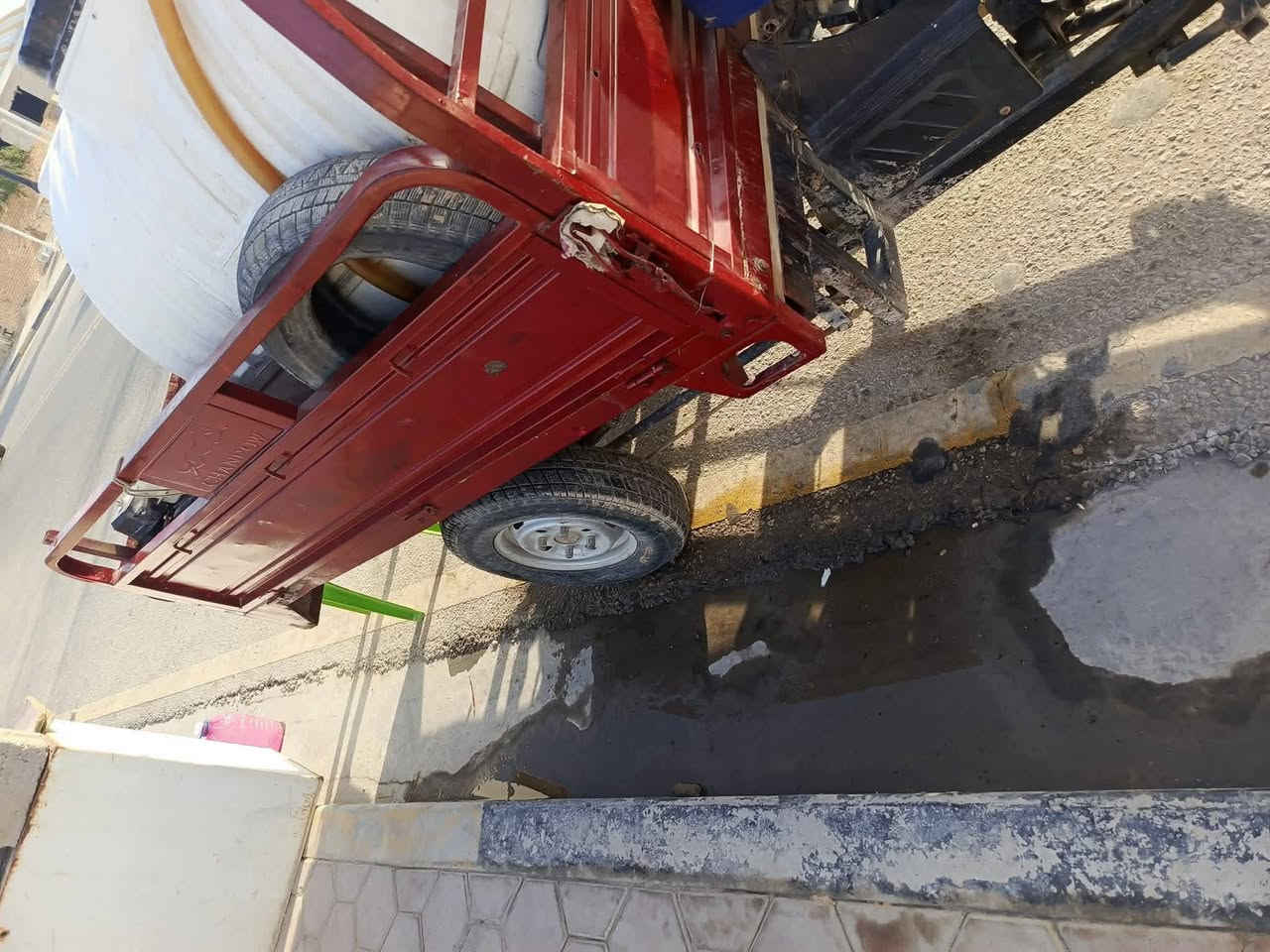 من رخصت الادمن السَلٱمٌ عـَلـْيگمّ-ۈرحـْمّـٌة ٱللـّہ ﯙبُرگـّاتہ ستوته للبيع موديل 2017 بيها محرك 21ستوته نظيفه ومابيها اي نقص ملاحضه الركبه ملحومه  اوراق السعر (مليون و300)وبيها مجال مكانها.كربلاء قرب المقبره الجديده رقم الهاتف *********** الستوته اصوليه
