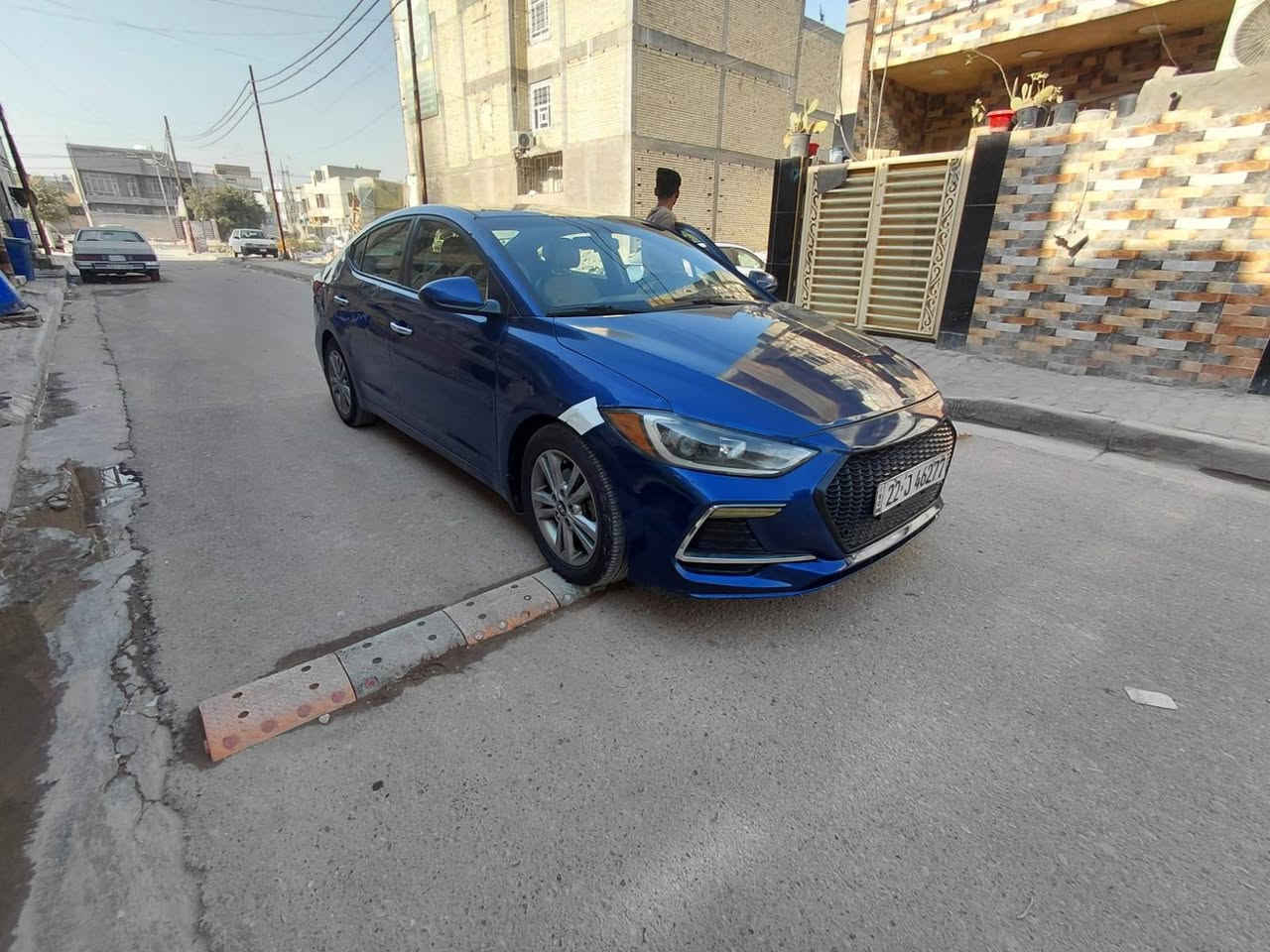 سلام عليكم هيواندي النترا 2017 لوان مميز (💙) وارد أمريكي حادث بنيد فقط بدون دواخل بالعراق كفاله عامه من صبغ ضربه تبديل و فتح بلادي  صور حادث داخل منشور
رقم شمالي أربيل ( 22 جديد 
محرك 2000دوش مرغوب مكفول من تنقيص و تبخير 
ماشي (130 كير at على وضع شركة نص فول 
فول تحكمات استرين
شاشه للمس بلاد
كامره رجوع R 
نظام ايكو 
مانع زلاق
ويل كروم
داخل لونين 
باقي بيه مواصفات هواي العنوان بغداد الرصافة السعر 115 مناسب بيه مجال الطيبين رقم هاتف ***********
