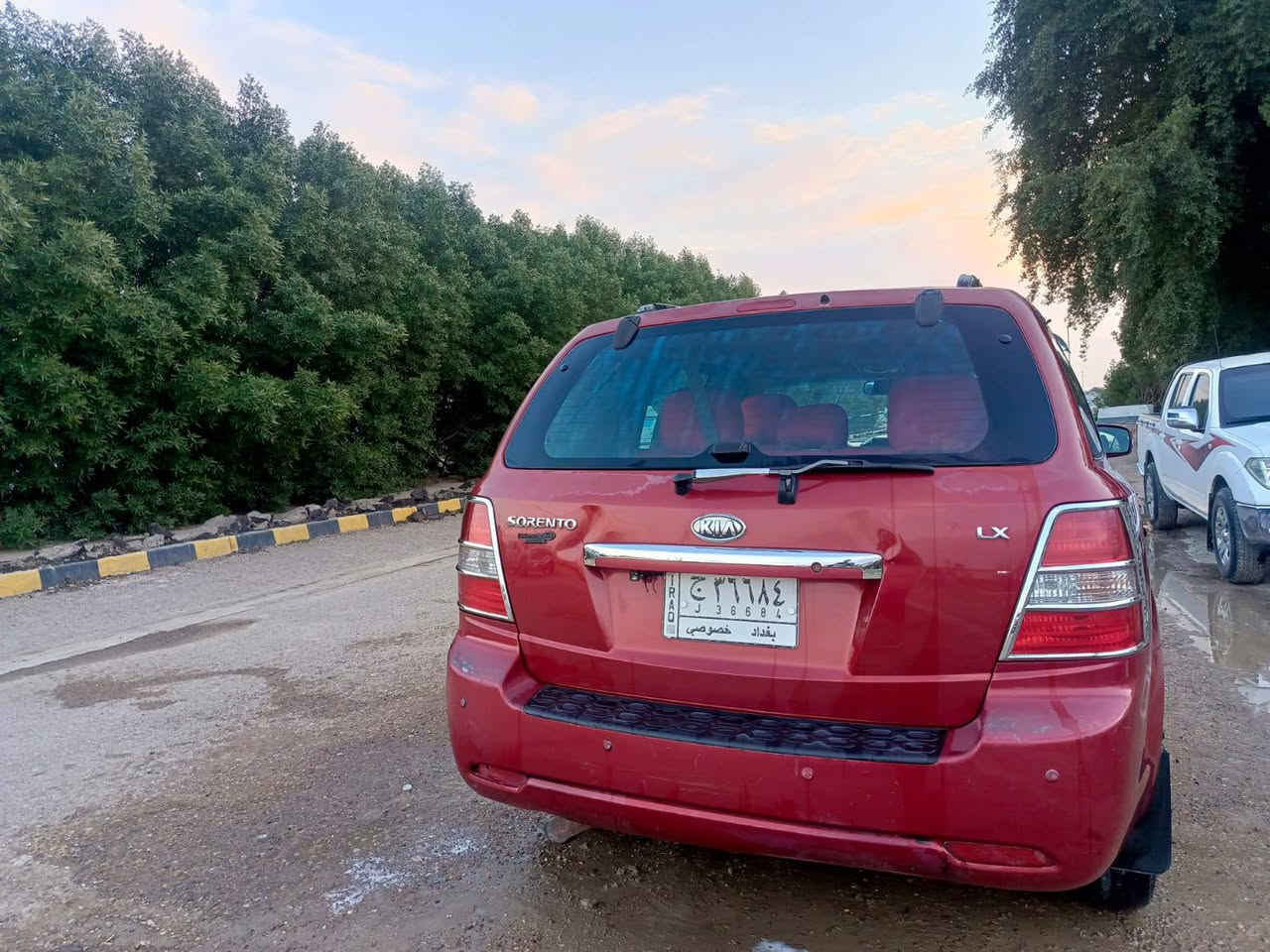 سورنتو 2008
السعر 88 وبيها مجال حق المعامله 
الاتصال ***********
