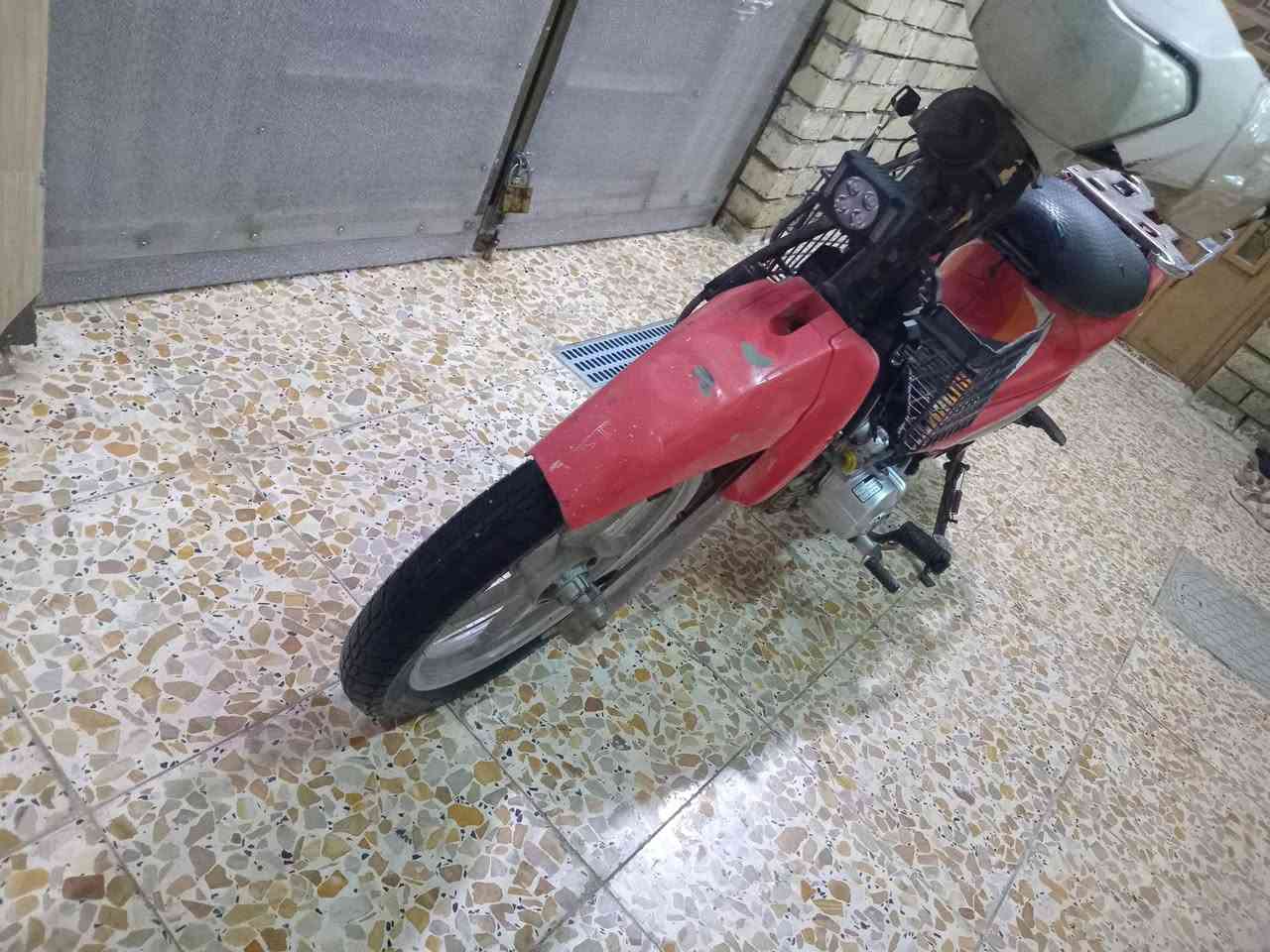 ياماها ٤كير بيكم بدون كلج دراجه سلف هندر محرك مكفول لايت هورن تهم تاير جوبلس منفيز كامل السعر قفل ٢٥٠ مكاني مدينه الصدر بغداد ***********
