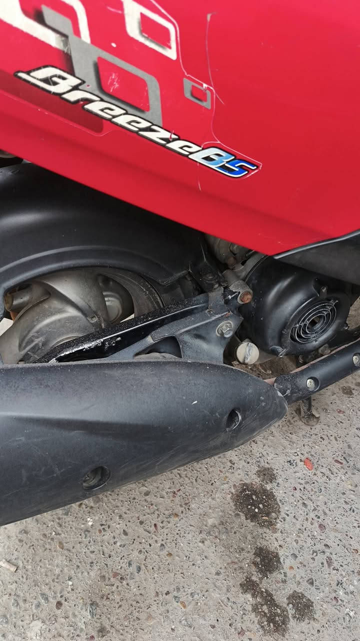 السلام عليكم دراجه بريز للبيع كفالة عامه 
صار ١٥يوم ماخذه مال رمبه السعر مليون و٢٠٠ 
مكاني بغداد العلاوي شارع حيفا 
***********
