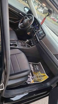 جيتا موديل ٢٠٢٢ه  السيارة الحادث موضح بالصوره ماشيه ٤٣ ميل حاليا رقم ا...