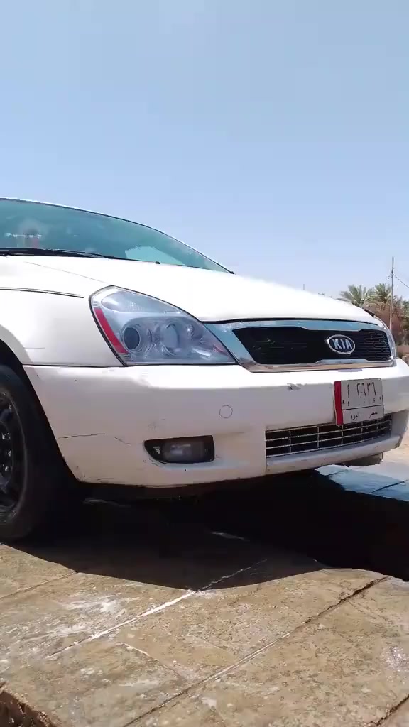 تحياتي الجميع سياره البيع مكينه وكير
تخم تاير تبريد بيه طخه بالباب خلفيه رقم انكليزي قبل 15يوم حلوته بسمي سياره تحولي ثاني يوم س
سعر خاص
***********
