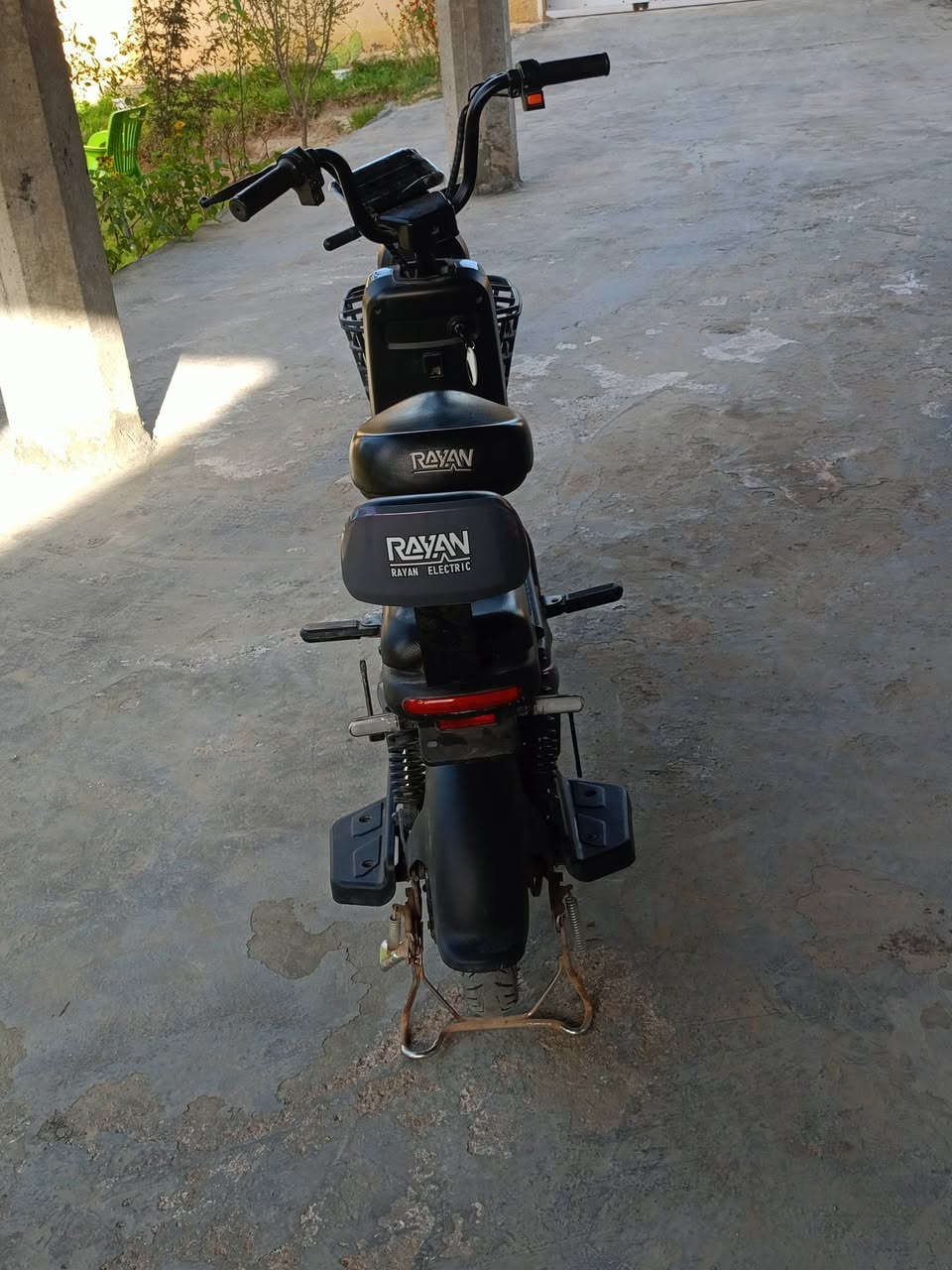 السلام عليكم بايسكل شحن للبيع 
كامل مواصفات مابي اي نقص السعر 460 وبي مجال باقي تفاصيل مراسله الصفحه
او الاتصال على الرقم ***********
