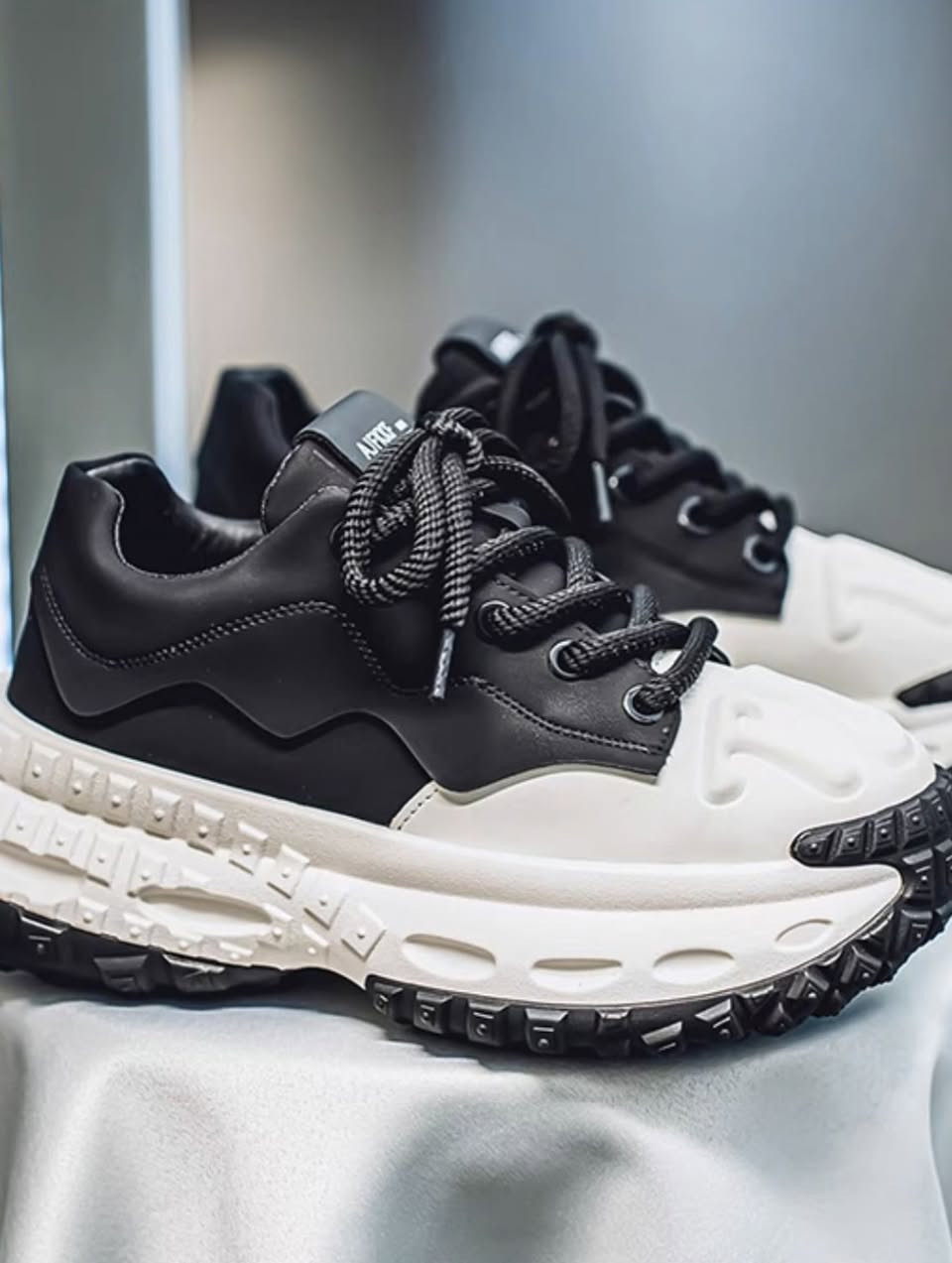 🆕  #بلنسياگا  T.L.F💣🔥/ خفيف الوزن / دبان طبي/ كوالتي عالي 🫶🏻✅
🗺️العنوان : الانبار 🔹هيت 🔹شارع باب الحارة صعودا 🔹محل الكفو للأحذية
#توصيل:2000 لجميع مناطق العراق 🚀🇮🇶⁩⁩⁩⁩ #توصيل #اديداس #نايك⁩⁩


**إذا كنت صاحب هذا الإعلان وتريد حذفه لأي سبب، رجاءا أرسل رسالة إلى الدعم الفني**