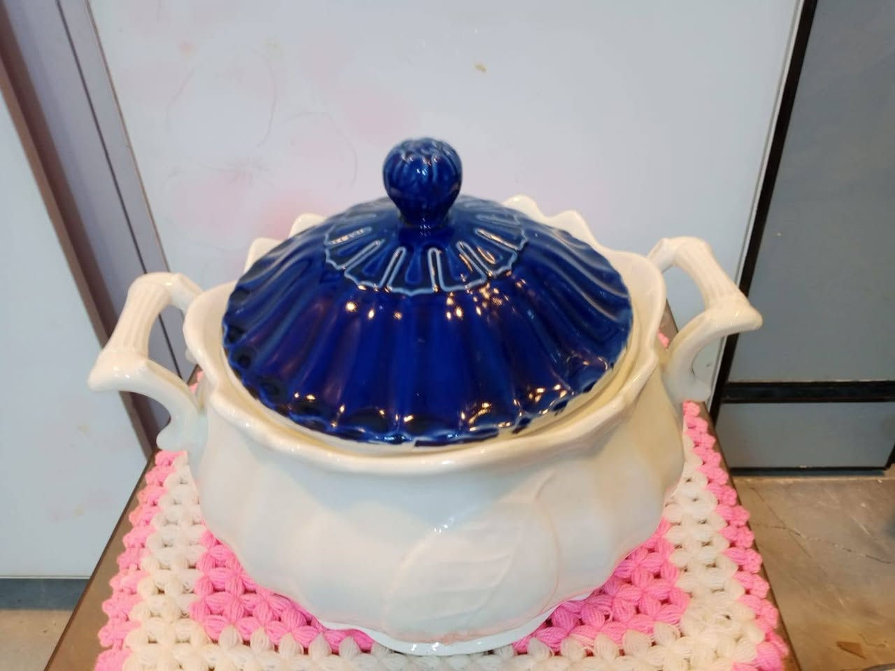 سلام عليكم مواعين فرفوري كله جديد. نوعيات حراري جيدا اكو كميات. خير من الله ويوجد توصيل. جميع مناطق البصره انا مكلف بلنشر. هذه رقم البنيه التبيع تكدرون تعاملونها


**إذا كنت صاحب هذا الإعلان وتريد حذفه لأي سبب، رجاءا أرسل رسالة إلى الدعم الفني**