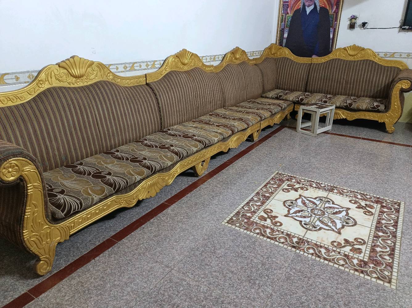 تخم ديوان نضيف تسكام 10مقاعد ملكي المكان الزهراء مناسب