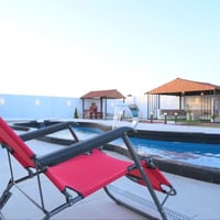 متوفر حجوزات طيلة ايام العيد المبارك للتواصل واتساب :07709565129