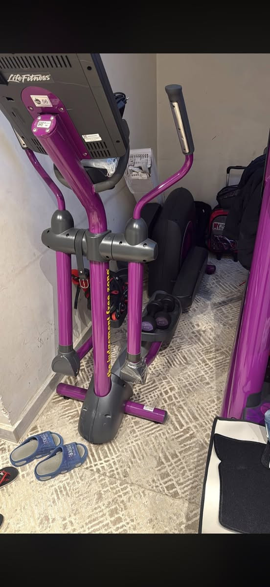 اوبتكال لايف فتنس اخو الجديد استعمال بيت مو قاعة السعر 800 المكان بغداد الرقم ***********
