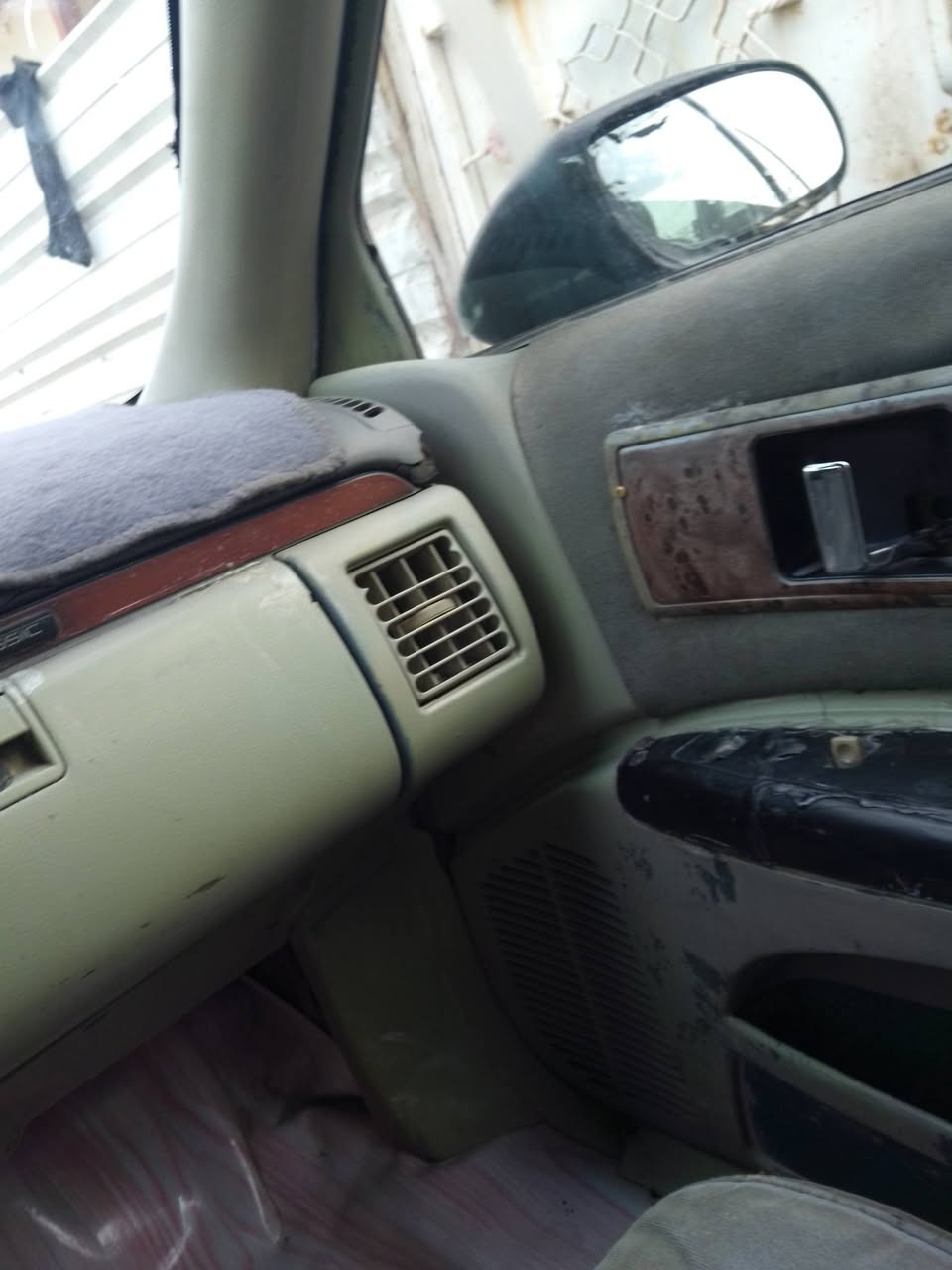 سلام عليكم دولفين للبيع مكينه كايمه راعيها ماندله رقمها ذي قار سياره بدأت بلكاتها فترن عندي وكامت ما تشتغل عندي السياره أبيعها ع عطلها السعر ( 7 )***********
