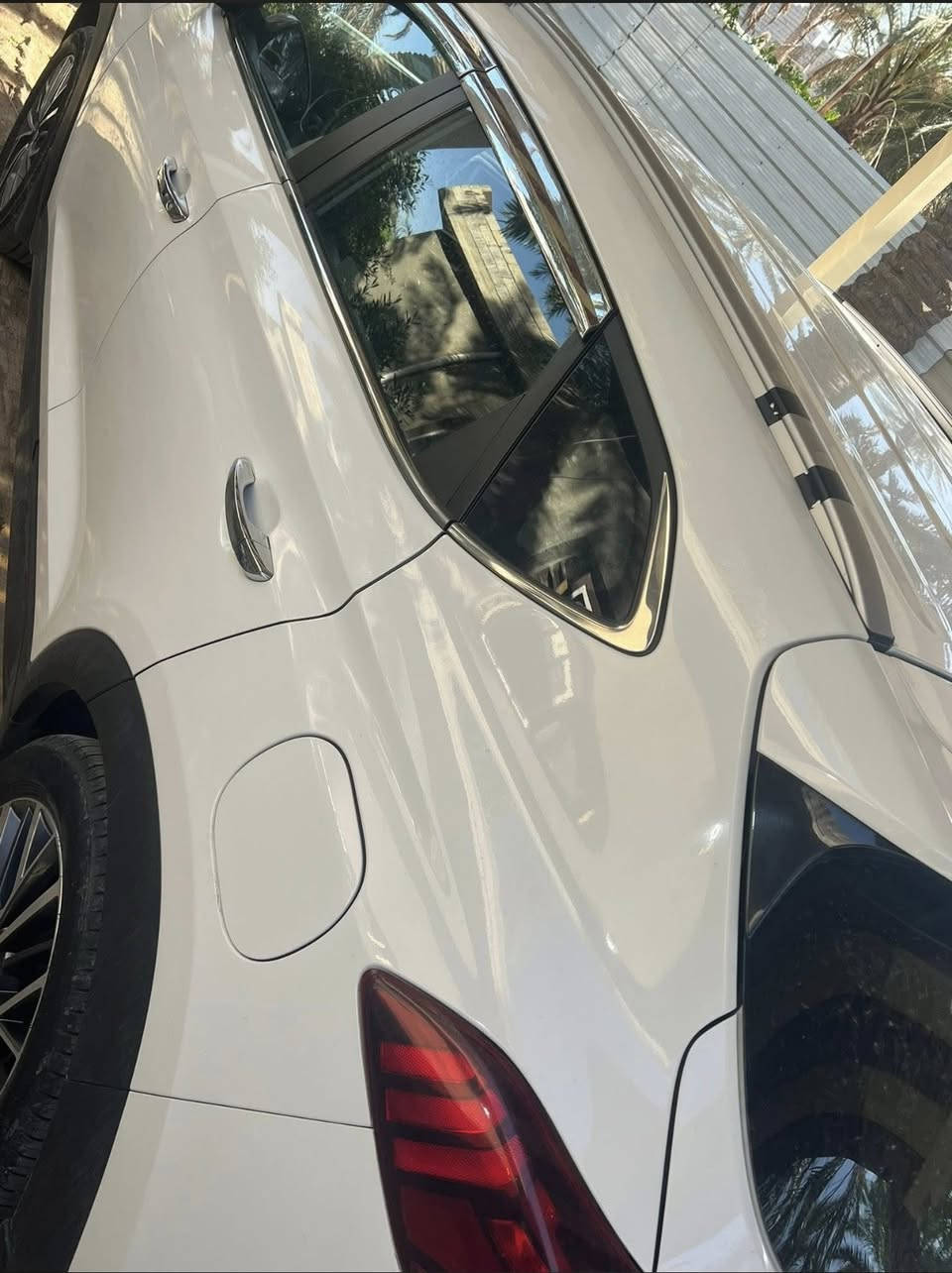 السلام عليكم
توكسان 2019خليجي كفاله بدون ضربه فول عده الفتحه مواصفاتها معروفه بصمه تحكم ستيرن شاشه وبعد بيها مواصفات السياره كامله ما نقصها اي شي مكانها بغداد الدوره 
السعر /188
رقمي /***********
