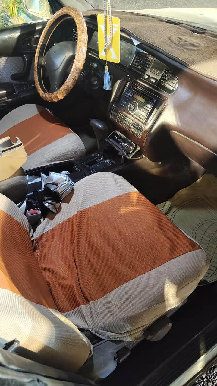 سيارة كراون بطة موديل 92 باسمي رقم بصرة سيارة ما ناقصها  شي  تبريد ثلج 
محرك اثنين ونص كير دي فور دواخله كلش نظيفة 
مكاني البصرة القرنة القرنة, البصرة


**إذا كنت صاحب هذا الإعلان وتريد حذفه لأي سبب، رجاءا أرسل رسالة إلى الدعم الفني**