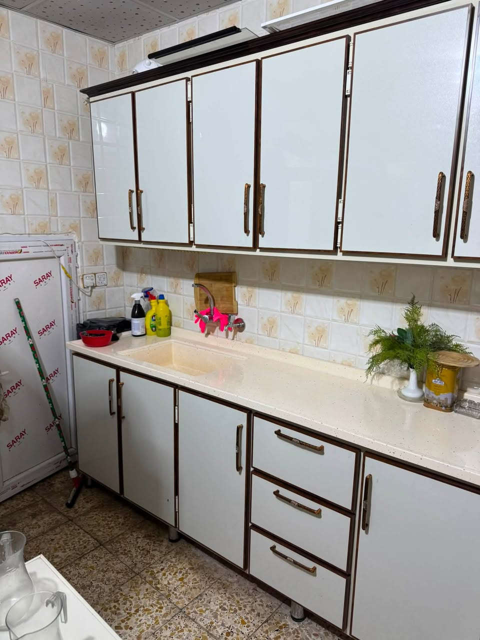 متاح  كاونتر المنيوم جديد مستخدم صار  ٣اشهر  سعر ٨٥٠


**إذا كنت صاحب هذا الإعلان وتريد حذفه لأي سبب، رجاءا أرسل رسالة إلى الدعم الفني**