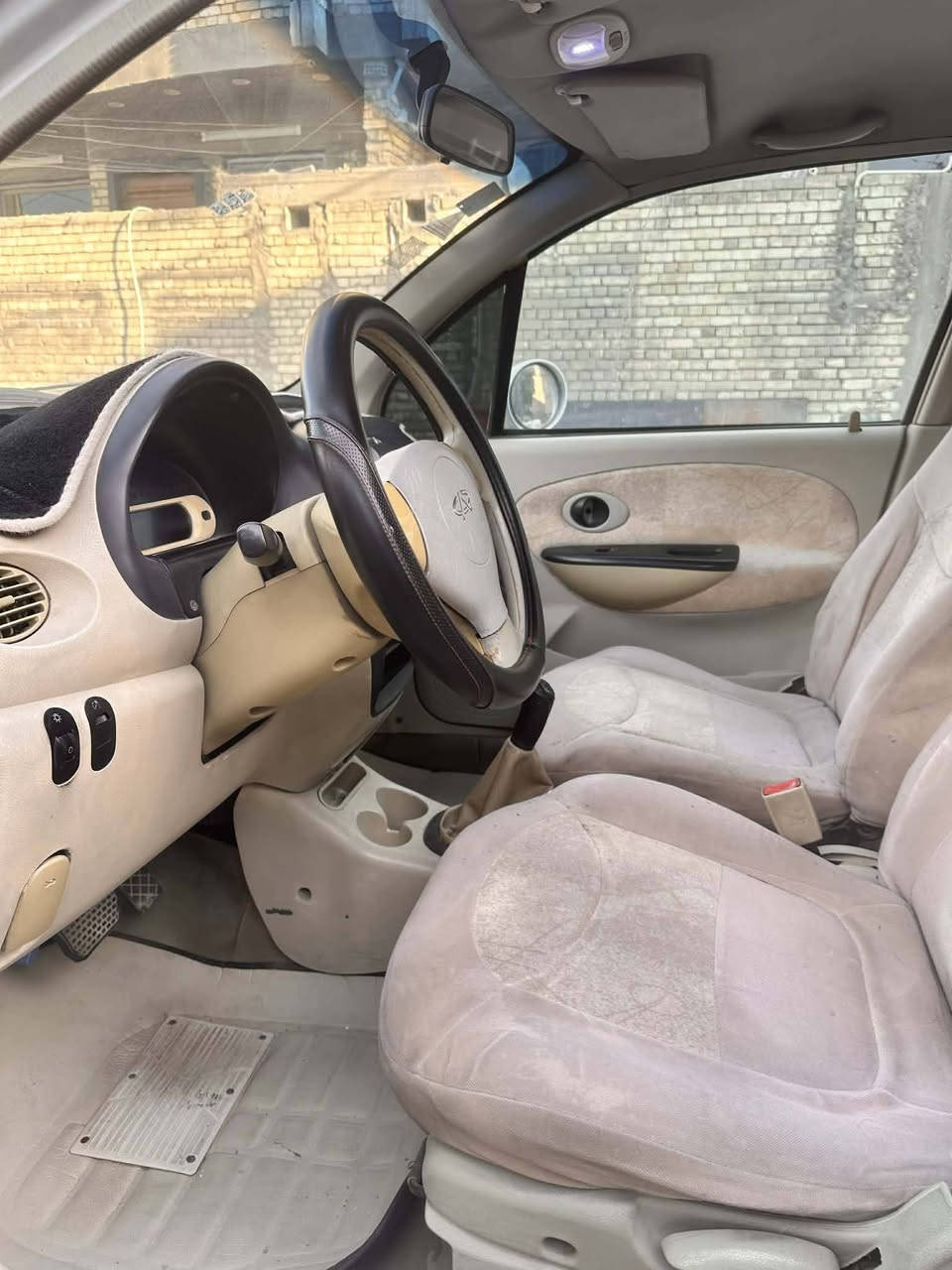 السلام عليكم شيري كيو كيو للبيع موديل ٢٠١٠ سياره نضيفه جدا بدون صبغ فقط دعاميات مكينه كير مكفوله تخم تأير تبريد شغال سياره جاهزه ماشيه ٥٩ باسمنه  مكان سياره بغداد  كير اوتو  السعر ٣٠ بيه مجال بصيط  الاتصال *********** فديو توضيحي للسياره ب منشور
