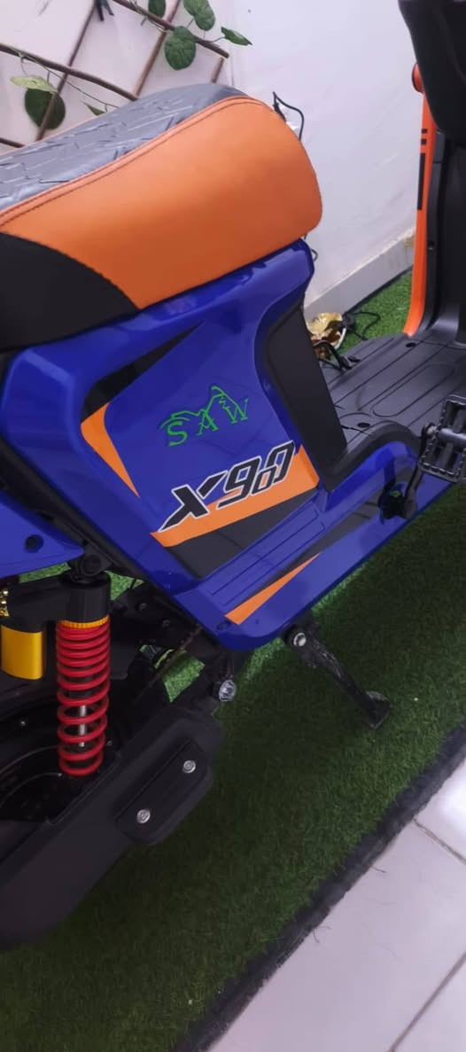 السلام عليكم  دراجه شحن للبيع جديده بعدها  التفاصيل  داخل الصوره مالته  لي يريد تفاصيل أكثر عل خاص العنوان سماوه يارزاق ياالله  سعر ٧٠٠  وبيها مجال


**إذا كنت صاحب هذا الإعلان وتريد حذفه لأي سبب، رجاءا أرسل رسالة إلى الدعم الفني**