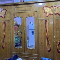 غرفة خشب • استعمال قليل • النجف حي العسكري