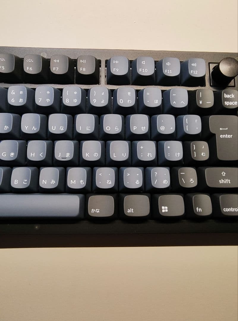 حط سعرك عجبني اكلك بالعافيه
كيبورد Keychron V6 Mechanical Keyboard (Knob Version) 🛠️🔥
حجم كامل (Full Size 100%) - مثالي للألعاب والبرمجة والمكتب.المميزات
بكرة (Knob) جانبية للتحكم بالصوت والاختصارات.يدعم التبديل السريع للمفاتيح بدون لحام (Hot-Swappable)
إضاءة RGB مميزة.يدعم أنظمة Windows و Mac (مفتوح المصدر بالكامل عبر QMK/VIA

ويوجد توصيل لكل العراق ب5 الاف


**إذا كنت صاحب هذا الإعلان وتريد حذفه لأي سبب، رجاءا أرسل رسالة إلى الدعم الفني**