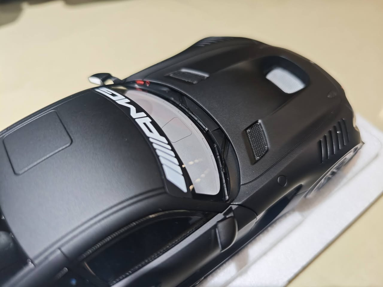 مصغر سيارة
Mercedes Benz AMG 

Mate black 

1/18

من ماركة Autoart


**إذا كنت صاحب هذا الإعلان وتريد حذفه لأي سبب، رجاءا أرسل رسالة إلى الدعم الفني**