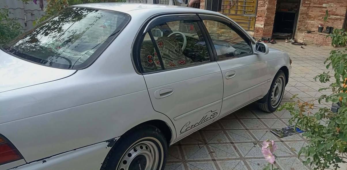 سلام عليكم كورله موديل 94رقم بغداد نكليزي بسمي تحويل ثاني يوم سياره كير وتو محرك جديد 1600 سياره 
علا يد وحده مال جناي مصبوقه حزام بدون ضربه تبريد شغال درايم شفتات جدد وباتري وبلك جدد تخم تاير قبل سبوع شديته ابو الخط البيض سعر 60وبيهه مجال وذاكو مراوس حسب القناعه سياره متواجده بسامره ***********موجود وتساب وماسنجر
