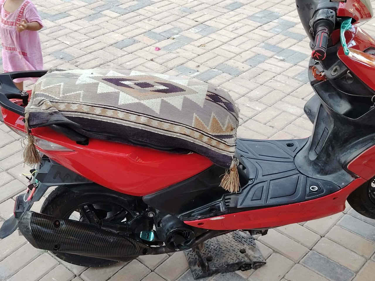 سلام عليكم عدي دراجه ماكس للبيع السعر ٨٠٠ وبيهه مجال عنوان كربلاء الحسينيه وهذا الرقم التصال مكفوله من كلشي ***********
