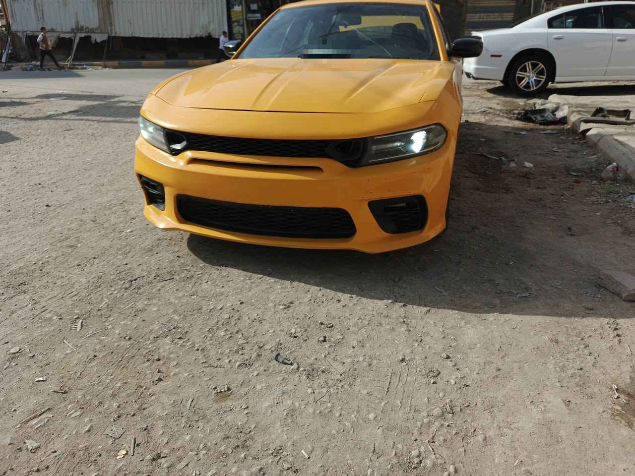 جارجر موديل 2016 
بيه كصه وحده بجم 
السياره جاهزه مكينه كير اكسن كله جديد عنوان السياره ناصريه 
80 

***********
