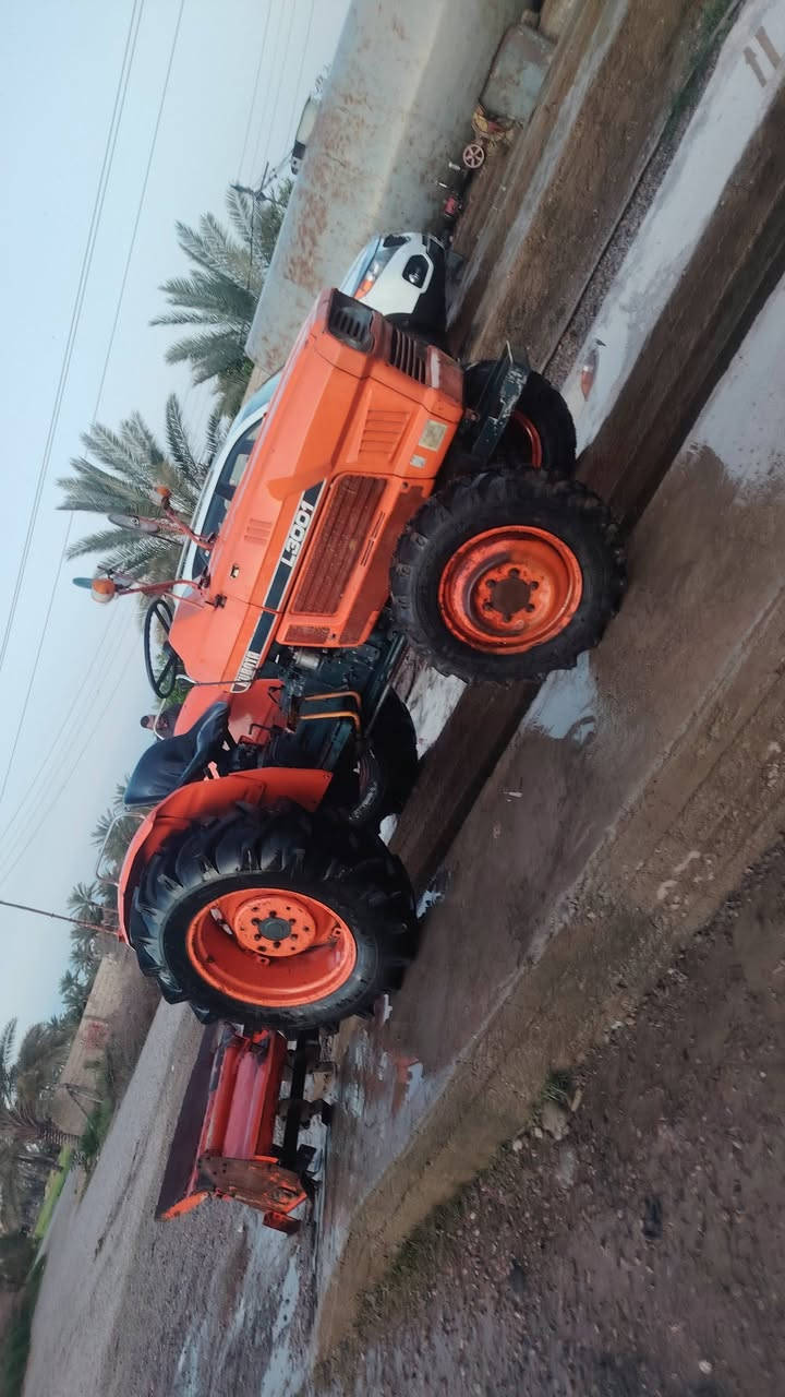 سلام عليكم ورحمة الله وبركاته يوجد للبيع مكينه كابوته اربعه بستم دخول جديد دبل اكسل مديل  ٨٦ مع رفاسه مكينه كله على وضع الشركه مامفتوح بيه برقي الا استفسار على هاذ رقم *********** المكان ديالى الخالص
