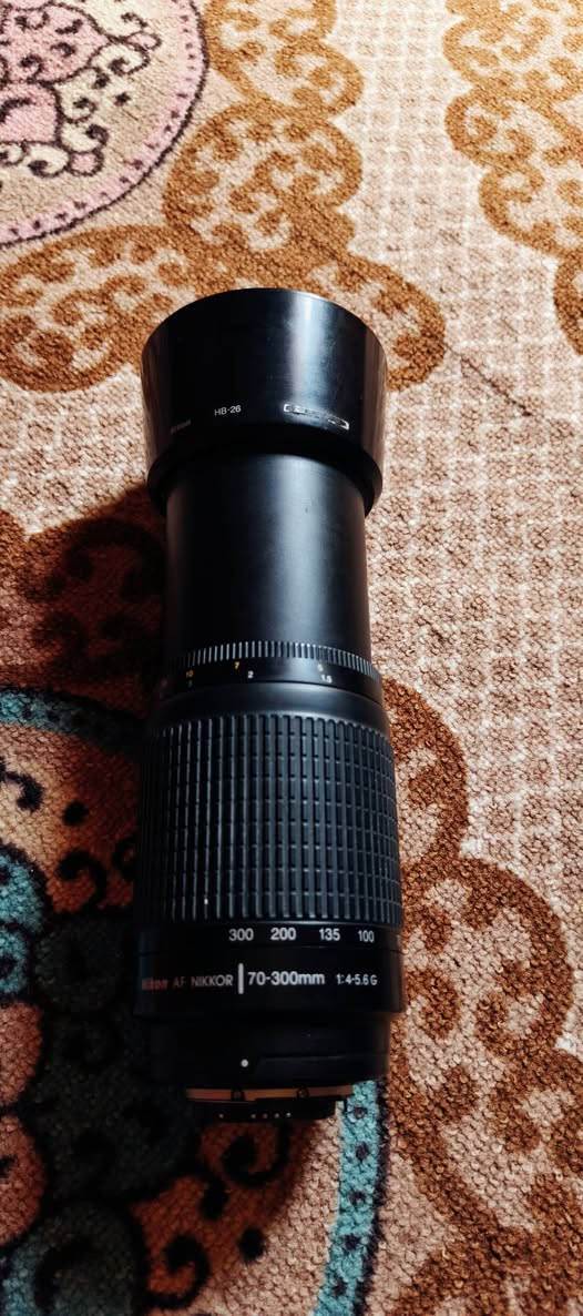 السلام عليكم اخوان كامره نيكون D7100 الغنيه عن التعريف ومعروفه بتصوير ميحاج اقيمهه كامره نضيفه ومامستخدمه هواي شرط النضافه مابيهه أي خلل تجي وتفحص بعينك
الملحقات 

1- عدسه رياضي 70_300  مع هود 

2- عدسه 140_18 مانع اهتزاز  مع هود

3- ستناند ثلاثي 

4- ستناند احادي 

5- جنطه مقسمه + جنطه الاصليه 

6- توصاله صور 

7- كرب 

8- شاحنه الاصليه + مع بطاريه الاصليه

9- حزام كتف 

10- جلاتين احمر 

11- رام 32 

12- الشتر 30K 

 العنون _ بصره قضاء المدينه  توصيل ماعندي 

السعر _ 750 وبيها مجال حق الجيه

المو شراي لايتعبني فدوه لوجوهكم؟


**إذا كنت صاحب هذا الإعلان وتريد حذفه لأي سبب، رجاءا أرسل رسالة إلى الدعم الفني**