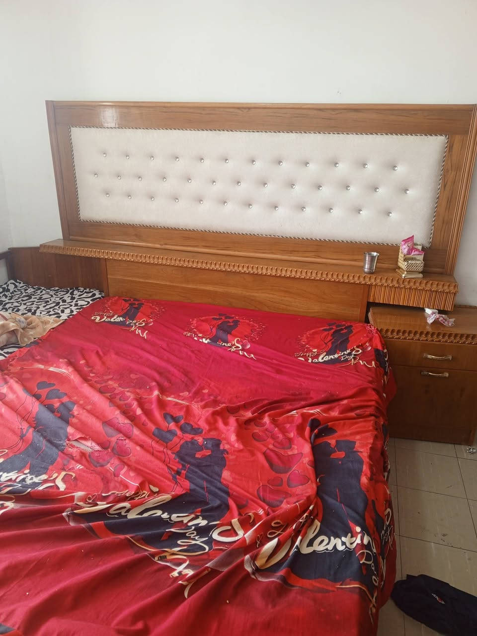 غرفة نوم 4ابواب ملحق نضيفه البيع مستعجل السعر 500


**إذا كنت صاحب هذا الإعلان وتريد حذفه لأي سبب، رجاءا أرسل رسالة إلى الدعم الفني**