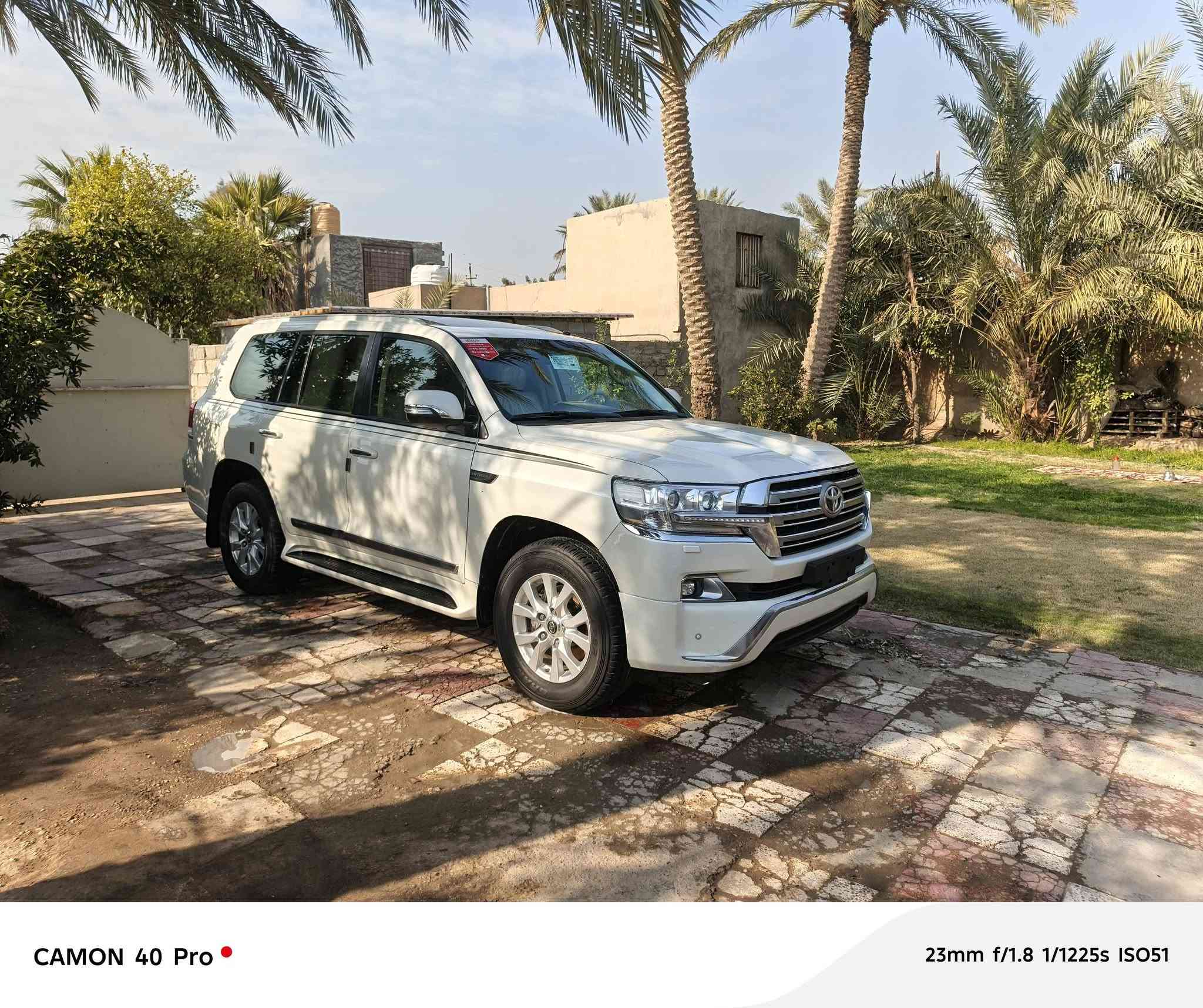 السلام عليكم
للبيع 
لاندكروز  2018  V6 ماشيه 140
بريم فول مواصفات 
مكفولة من صبغ
رقم بغداد انكليزي بسمي

الون ابيض 

مواصفات 

ثلاجه

ماوس 2

طفايه 

بصمه تشغيل 

بصمه ابواب لمس 

فتحه سلايت  

زراكات 

جام تصعيد تنزيل بلبصمه 

مري شفط 

شاشة كبيره 

كامرات 

تحكمات كامله 

حساس امامي 

حساس خلفي 

اشارت ترحيب ابواب عند الفتح 

وباقي مواصفات  معروفه 

تخم تاير جديد

محرك وكير كفالة 

***********

العنوان بابل. حله
