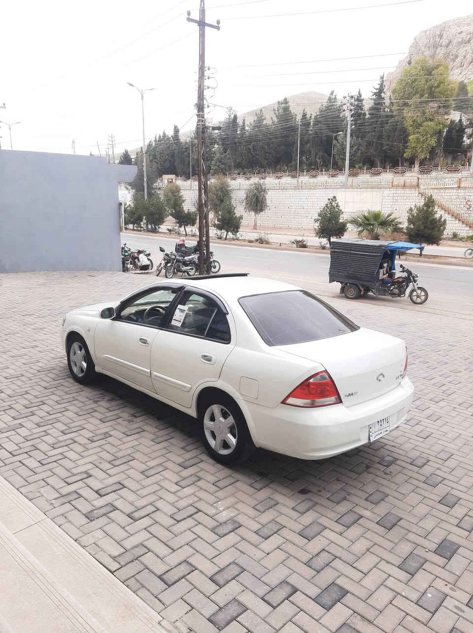 به ناوى خواى گه وره 
ئه م ماله جوانه بؤ فرؤشتن
سه نى سامسؤنگ 
براوه ى دوبه ى
قه پات قه پات مواسه فاته 
ناوزه ردوكوشن هيته ر
شاشه و سوكان فؤليوم 
سلايد تايه و ويل بيلاد
كامل جايزه جامى بيشو دواى هه ل گيراوه 
ساردوو گه ر مى ئيش ده كات بريكيشى به سراوه 
بيده عمو ليدراو بيجالو شوختو قوپاويه 
گيرو مه كينه ى به شه رتى ١٠ فيته ر 
شوين سه يد سادق
*********** واتساپ
*********** فايبه رو واتساپ
