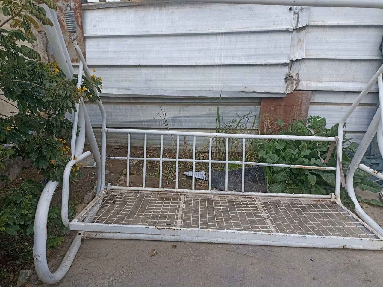 سلام عليكم مرجوحه حجم كبير حديد ثقيل مكاني ديوانيه تقيه الثالثه***********
