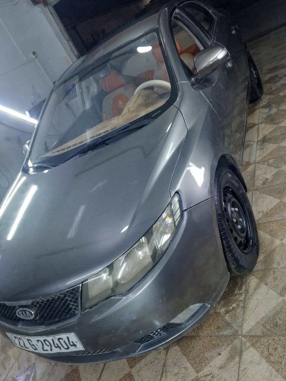 كياسيراتومديل2012 خليجي مكينه 1600دوش جاهزه من كلشي رقم اربيل دولي تحويل او وكاله سياره بيه طخه بالجاملغ الخلفي وبيه صبغ تجميل كفاله من الكص والتكم والكلبه والصبغ العام مكاني ناصريه سوك الشيوخ شراي ***********سعره سياره ب76وبيه مجال قليل
