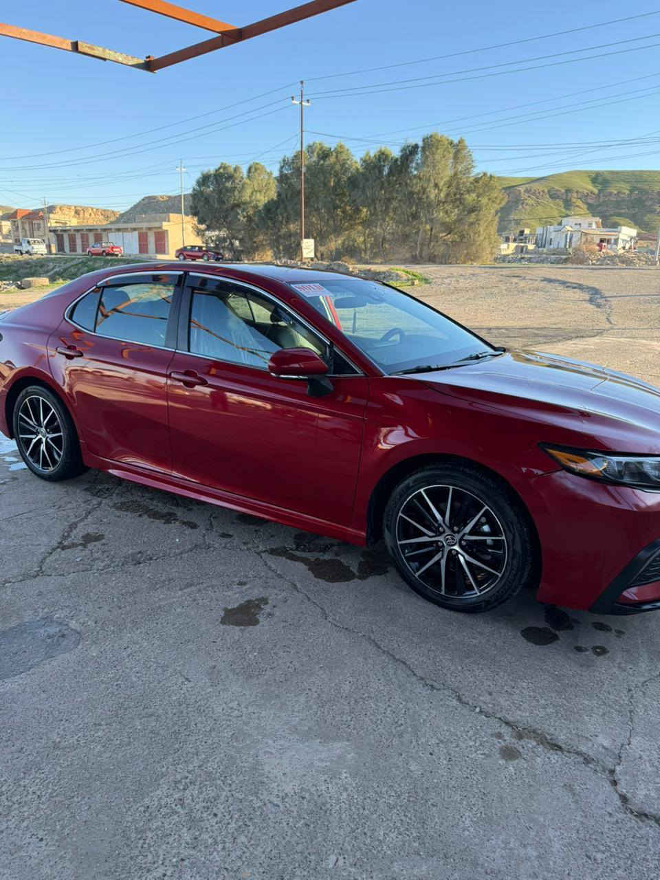 السلام عليكم كامري للبيع موديل 23 se ماشيه 15 الف ميل رقم اربيل شرط التحويل السعر 210 نقد 
مكان السياره الزويه
***********
***********
