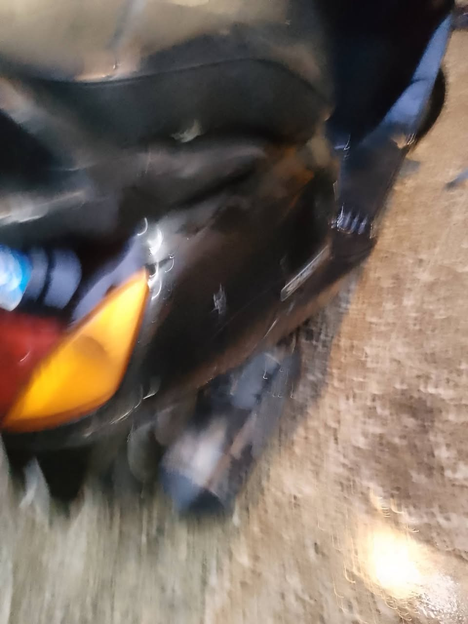 سلام عليكم درجه سبيسي ياباني بيه دخانه بلادي مكينه شالع معدال كهربيات شغال وراق كامل  مكاني بغداد حريه سعر ٢٠٠الف   ***********
