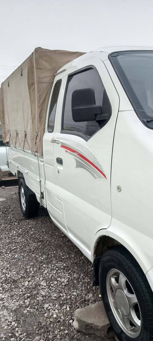 بيكاب هانفي موديل 2012 مكفوله كفاله عامه كير مكينه اكسل بشرط شاصي بشرط منفيس اصلي سياره بلادي ماشاءالله ***********
