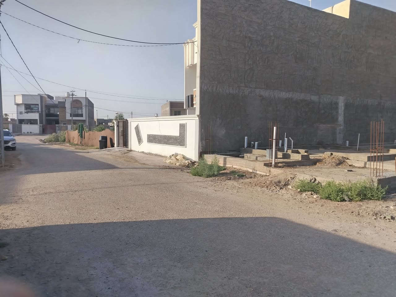 للبيع قطعه سكنيه في الجزائر خلف محطه وقود مرجان
📍 مبنيه رفت كامل مع خريطه المجاري و المخزن
📐 المساحة الكلية: 150 متر  بواجهة 7.5 متر طابو زراعي خريطه جدا مميزه وحلوه كل التفاصيل بالصور
  •  موقع  مميز جدا وقريبه من محطه وقود مرجان تبعد حوالي ٣٥٠ متر عن الشارع الرئيسي 
  •  سعر مميز مقارنة بالموجودات بهذا الشارع
لجميع المهتمين والراغبين بعرض العقارات التجاريه و السكنية لدينا التواصل معنا عبر الأرقام في الاسفل

📞 للاستفسار والتواصل:
***********
***********
***********
