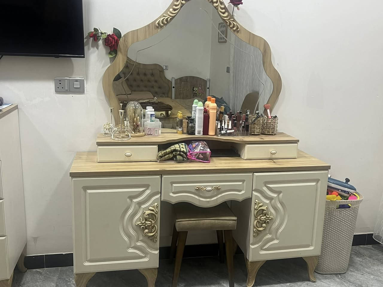 غرفة نوم للبيع اي شخطه مابيها جديدة


**إذا كنت صاحب هذا الإعلان وتريد حذفه لأي سبب، رجاءا أرسل رسالة إلى الدعم الفني**