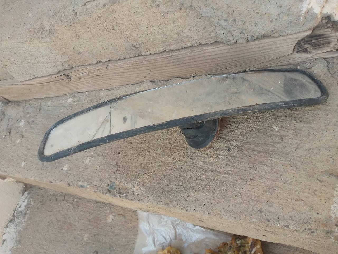 غراض سياره للبيع تخم وايرات مال بلكات سياره افيو شغالات مابهن عيب 5الاف وجك سياره يريد تصليح 5اللف ومرايات سياره على 5اللف الوحده  وسيت لقم جديد ما مستخدم ويا راجز 5اللف  وظاغطه مال قايش افيو 5اللف  وتخم نوزلات افيو شغالات ب10اللف***********
