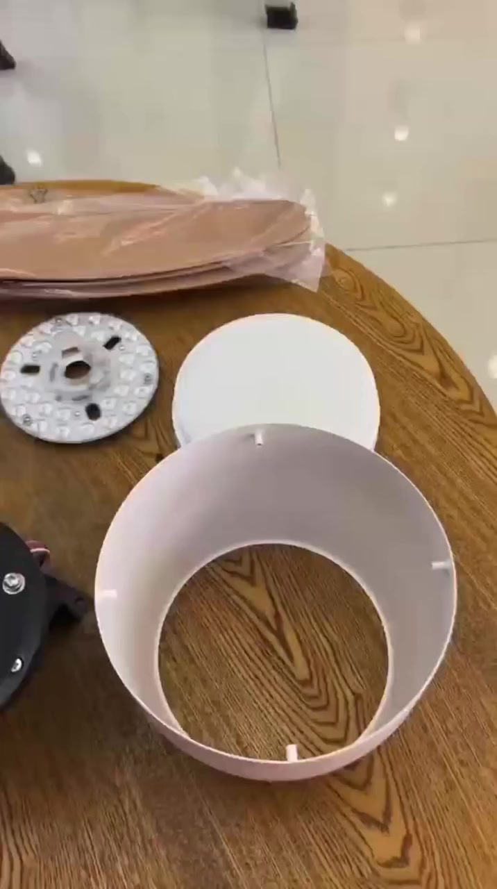 متوفر مروحة سقفيه مع انارة بالسليفون


**إذا كنت صاحب هذا الإعلان وتريد حذفه لأي سبب، رجاءا أرسل رسالة إلى الدعم الفني**