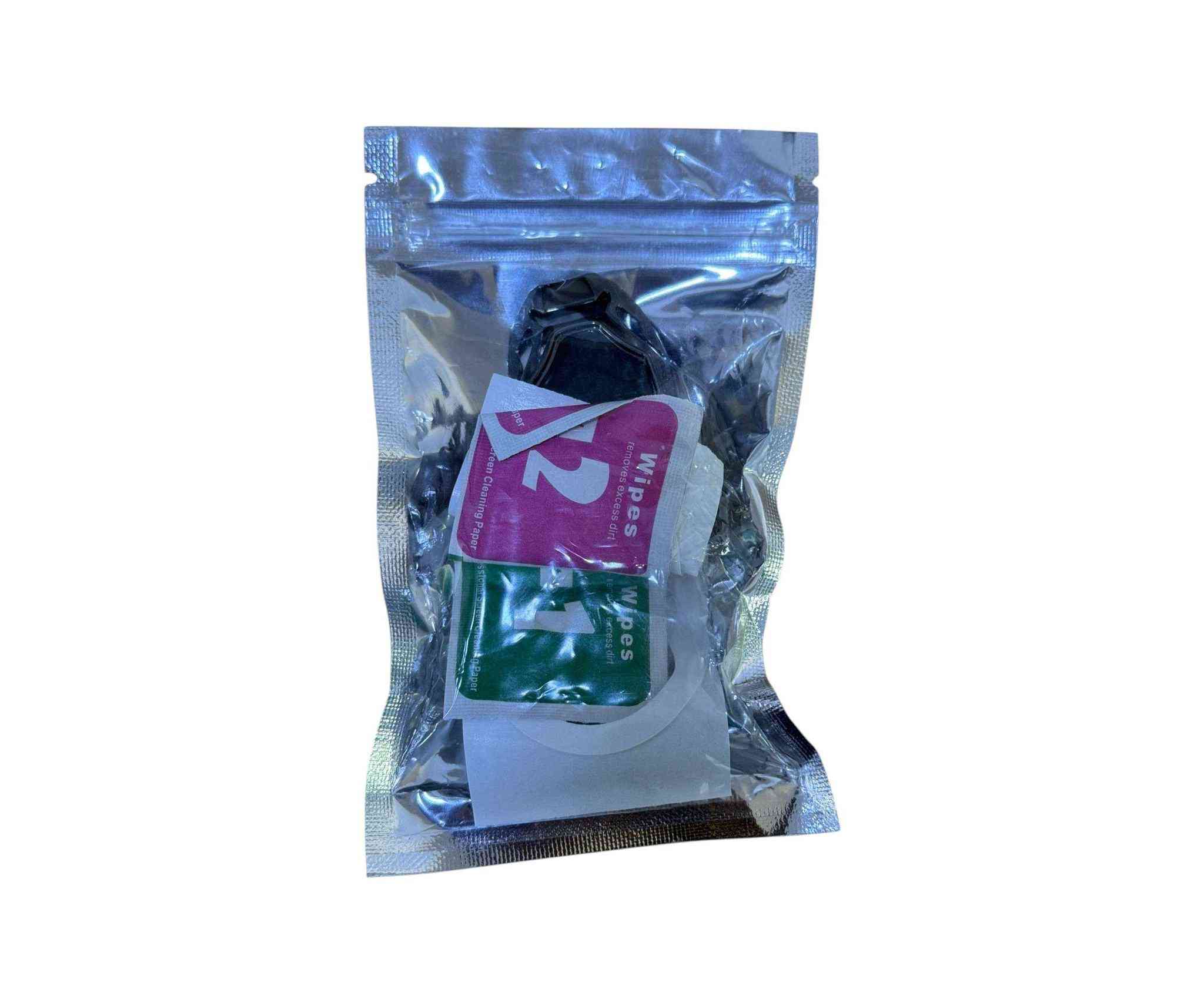 الاستخدامات

حماية زر بصمة تشغيل السيارة (StartStop Engine) من الخدوش والغبار

يمنح سيارتك لمسة فاخرة وعصرية بفضل تصميمه المعدني الأنيق

يضيف لمسة شخصية للداخلية ويعزز مظهر المقصورة

يسهل الضغط على زر التشغيل ويوفر تجربة استخدام مريحة

المميزات

تصميم معدني فاخر بشكل خوذة "Iron Man" مع لمعة أنيقة

خامة عالية الجودة مقاومة للتآكل والخدوش، تدوم طويلاً

حلقة معدنية دوّارة تسهّل الفتح والغلق بسلاسة

مزوّد بسطح كربوني لامع يضفي مظهرًا عصريًا وملفتًا

تثبيت لاصق قوي لا يترك أثرًا عند الإزالة

متوافق مع السيارات المزودة بزر تشغيلإيقاف

وزن خفيف وسهل التركيب بدون أدوات

محتويات الصندوق

غطاء بصمة معدني بشكل خوذة

لاصق تثبيت قوي (2 قطع)

مناديل تنظيف للشاشة (Wet & Dry)

مغلف محكم لحماية المحتويات

الملاحظات

يُفضل تنظيف مكان التركيب بالمناديل المرفقة لضمان أقصى ثبات أربيل, العراق


**إذا كنت صاحب هذا الإعلان وتريد حذفه لأي سبب، رجاءا أرسل رسالة إلى الدعم الفني**