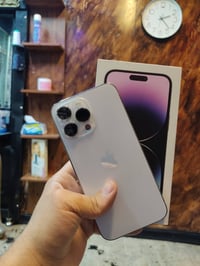 14 برو ماكس ذاكره 256 وتر نضافه عاليه سعره 850 وبي مجال غراضه كامله ما...
