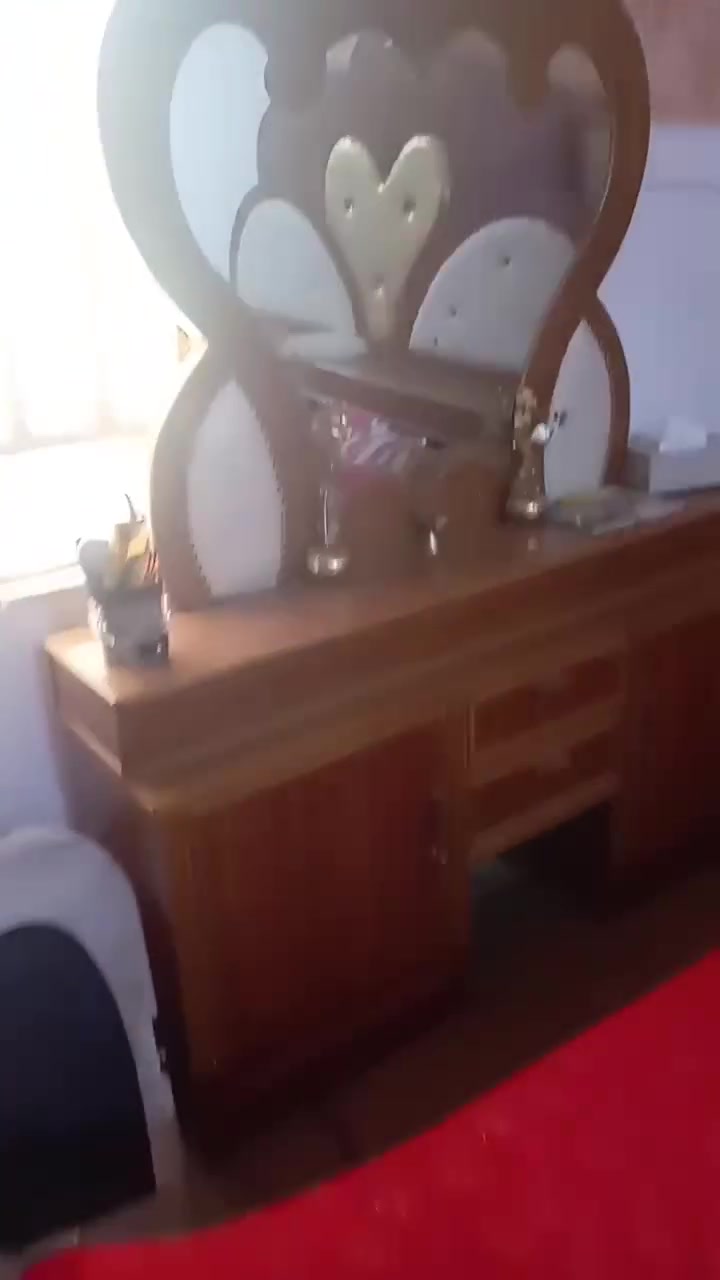 اسلام عليكم غرفه عراقي كنورت 6 باب نضيفه عنواني ابو غرق ***********
