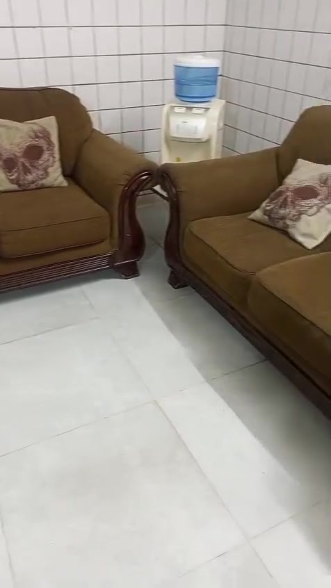 تخم 7 مقاعد البيع تركي سعر 300 وبي مجال مكاني شهداء البياع 
‭***********‬
