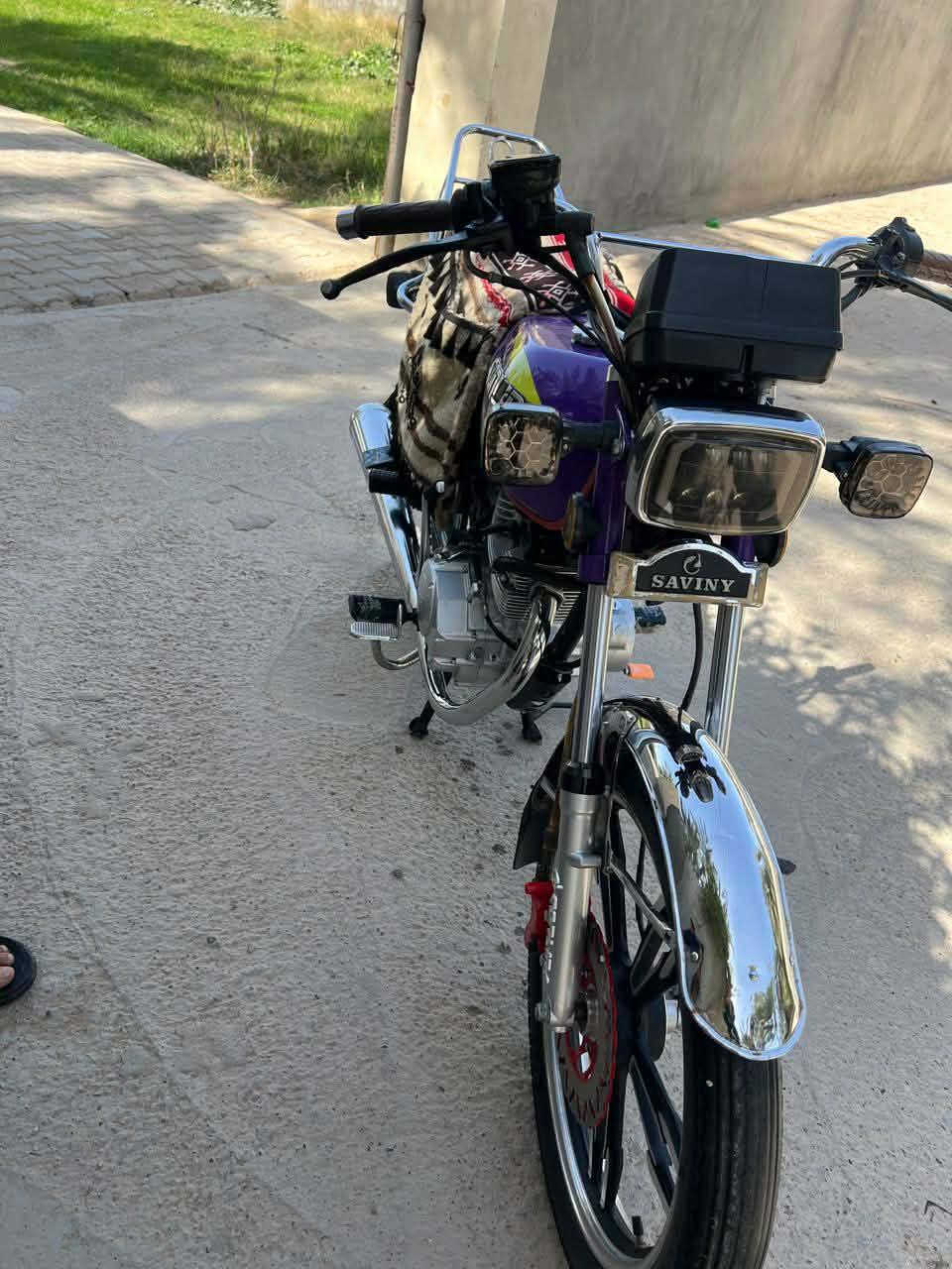 سلام عليكم سيفان مديل 2023 شكل 2024 دراجه كفاله عامه من محرك من كلشي كفاله عامه أوراق كامله دراجه علاء وضع شركه سعر 650 وبيها مجال ***********
