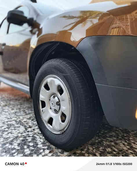 موديل 2016
استلم من مخازن 2020

داستر رينو.  صناعة فرنسا 

سيارة حلوة وناعمة وضع شركة وحرة تعمل على بنزين بشاشة لمس كامرة  تعمل منظومة غاز أيضا 
مكفولة من صبغ وضربة 
سيارة اربع سلندر محرك 2000

دفع رباعي 

سعر 118

إتصال ***********
