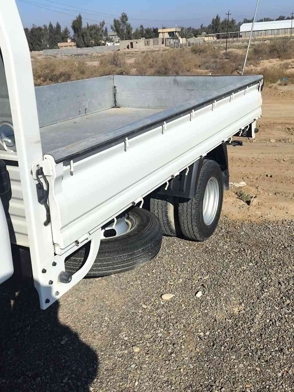 سلام عليكم 
فحل 
2025
الرقم بغداد الإنكليزي 
تايرات محور 14 
ماشيه 35
السعر 215 $ قفل 
العنوان 📍 محافظة ديالى جديده الشط 
التواصل ☎️ ***********
