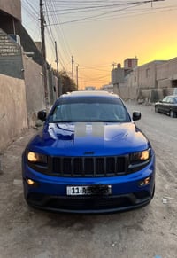 شيروكي ٢٠١٣ • ٨ سلندر • بانوراما