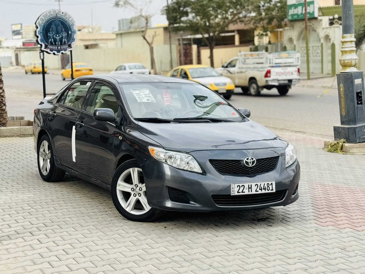 السلام علايك
كورلا موديل 2010 كندي 

شاشه ايبات جام كهرباي اوتماتيك
داخل اصفر محرك 18 

كير محرك بشرط لا بخار لا صوت 
 تايرات جديد صدر جديد 

سنويه جديد لحد 2028
رقم دولي  هزه جديد 

سياره بي 3 قطعه صبخ 
بدون جكه دواخل بدونً ايرباك 

سعره 102 بي مجال قليل 
***********
